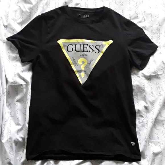 Guess T-shirt - Picture 1 of 1
